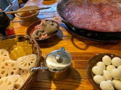 -岗上渣渣老火锅(两路口店)