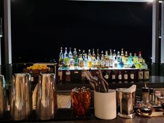 -瑰丽酒店·海吧·天际下午茶·现场DJ·天台酒吧