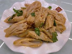 -瑞丰园庭院餐厅·白族传统家常菜