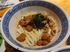 辣肉面-沪西老弄堂面馆(定西路店)