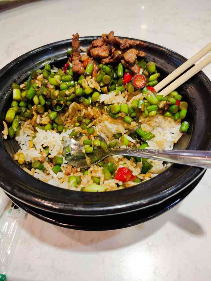 一般般.就那样.也就是快餐