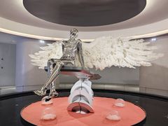 -涨巢·潮玩水疗局