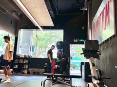 -TOP健身私教工作室(侨香店)