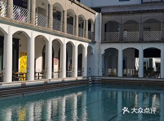 上生新所，原来是上海生物制品研究所，早年看同事总是去