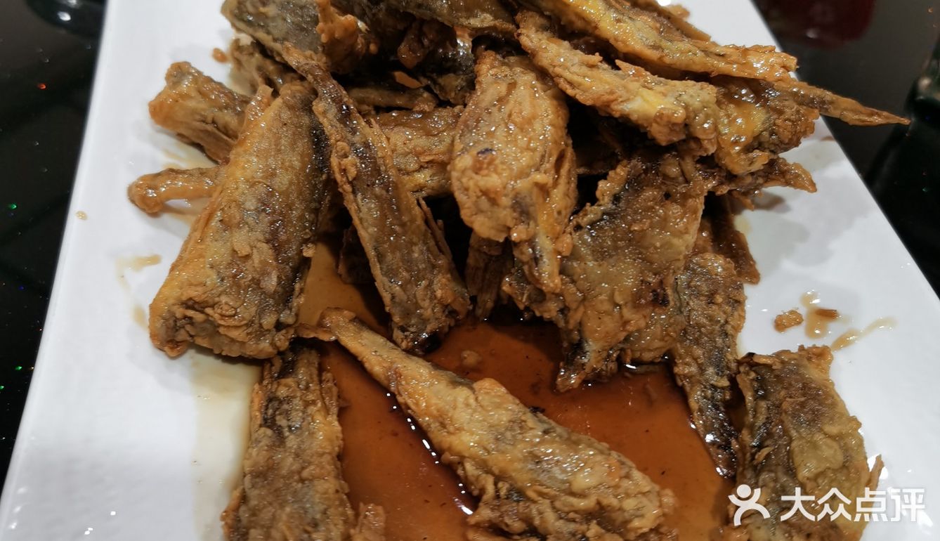 菜量巨大。经济实惠，价格不贵
