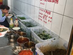 -文山荷鲜居(翠湖店)