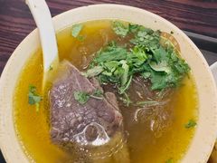 牛肉粉丝汤-哑巴生煎(临顿路店)