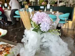 -雀蓝川菜(奥体广场店)