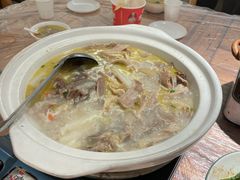 -霄汉牛三鲜湖北砂锅菜(万松园2店)