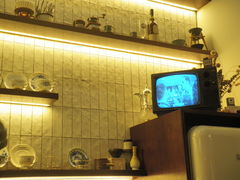 -Café Monson