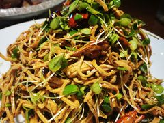 -95号酱骨·一块豆腐(展春园西路店)
