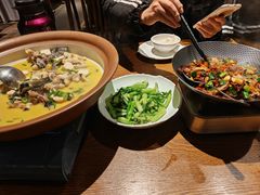 -湘力力小院·鱼汤泡饭(枫林路店)