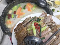 -墨脱石锅椰子鸡•海鲜糟粕醋(榆亚路店)