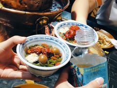 -巴四老城区炭火蛙锅(张江店)