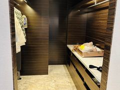 -上海虹桥西郊假日酒店