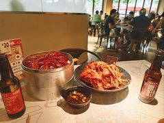 -巴厘龙虾·榜首油焖大虾(音乐学院·沿江酒馆店)