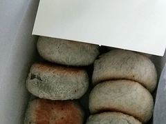 -华荣哲绿豆饼(泰安店)