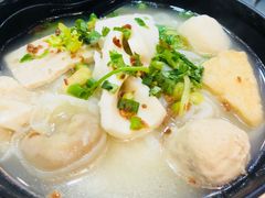四宝河粉-章记香港仔鱼蛋王(西洋菜街店)