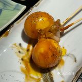 日式居酒屋的氛围，开放式的厨房。特别有氛围