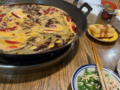 -周幺妹重庆老火锅(银泰城总店)