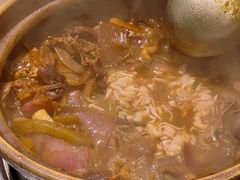 -胡须佬鸡煲四季火锅店(石厦西村直营店)