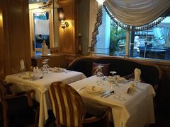 -火车头法国西餐厅