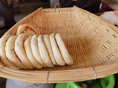 -眼镜粑粑