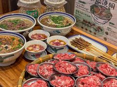 -云阿蛮云南生烫牛肉米线(奉贤路店)