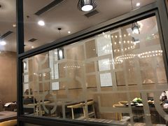 -呷哺呷哺(新世界百货望京店)