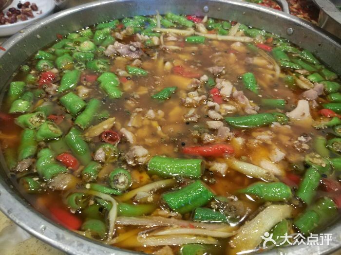 鸿鹤仔姜鲜锅兔(汇东店)鲜锅兔图片