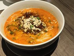-港丽餐厅(来福士店)