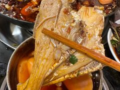 -鸿顺老铁锅美蛙鱼府(解放碑店)