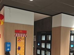 -麦当劳(百联西郊购物中心店)