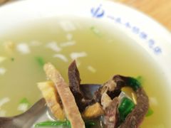 羊杂汤-一头牛馅饼店总店(卫工街店)