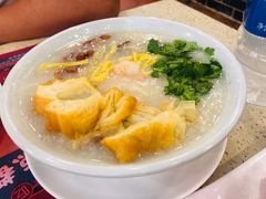 荔湾艇仔粥-点都德(汇点楼店)
