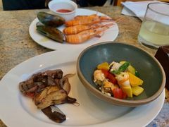 -松山湖凯悦酒店·Café自助餐厅·周末火舞秀表演