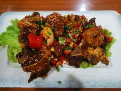 -三江源美食城