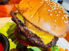 -BIGHOUSE·大房子电影主题融合餐厅(盐河巷店)