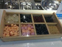 -沪上阿姨·精选茶饮(华强广场店)