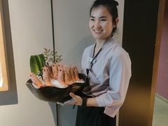 -万岛日本料理铁板烧(大宁店)