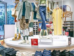 -优衣库(上海正大广场店)