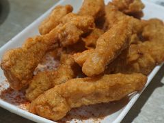 -爆炸头阿姨小四川正宗川味小吃(无任何分店)