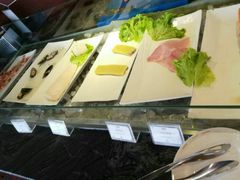 -汇泉王朝大饭店-旋转餐厅(南海路店)