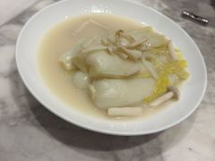 -香港百合居(LCM置汇旭辉广场店)