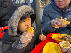 -BHC炸鸡(明洞总店)