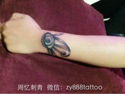 iphone_upload_pic-周忆刺青原创设计定制