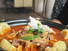 襄阳砂锅牛三鲜-莲餐厅·湖北菜·藕汤是头牌(愚园路店)