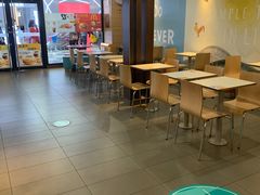 大堂-麦当劳(欧亚卖场店)