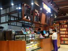 -新华书店(永安路店)
