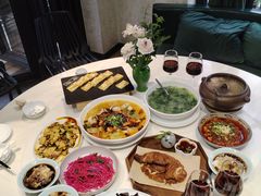 -怡得饭庄·30年老店·宋大妈昆明菜